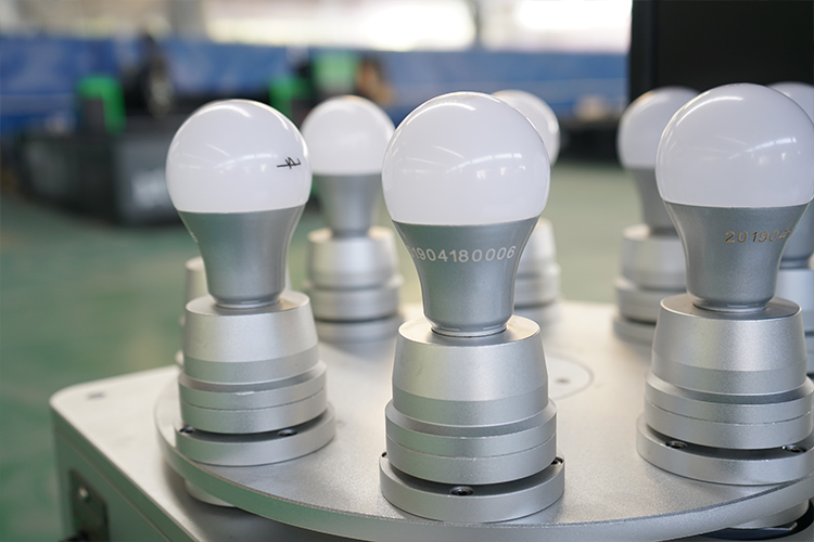 領(lǐng)秀激光八工位光纖激光打標機打標樣品